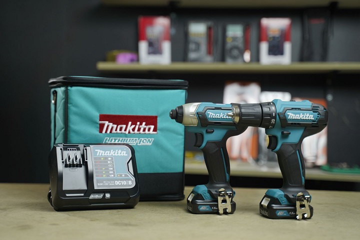 Bộ máy khoan vặn vít Makita CLX224S (TD110D+DF333D) kèm pin sạc