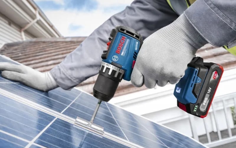 Bosch GSR 18V-52 SET phù hợp để khoan và bắt vít chuyên nghiệp 