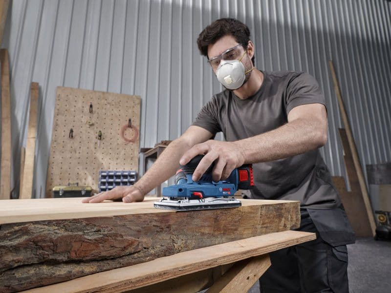 Máy chà nhám pin Bosch 18V GSS 18V-18 (SOLO) được sử dụng trong nhiều công việc