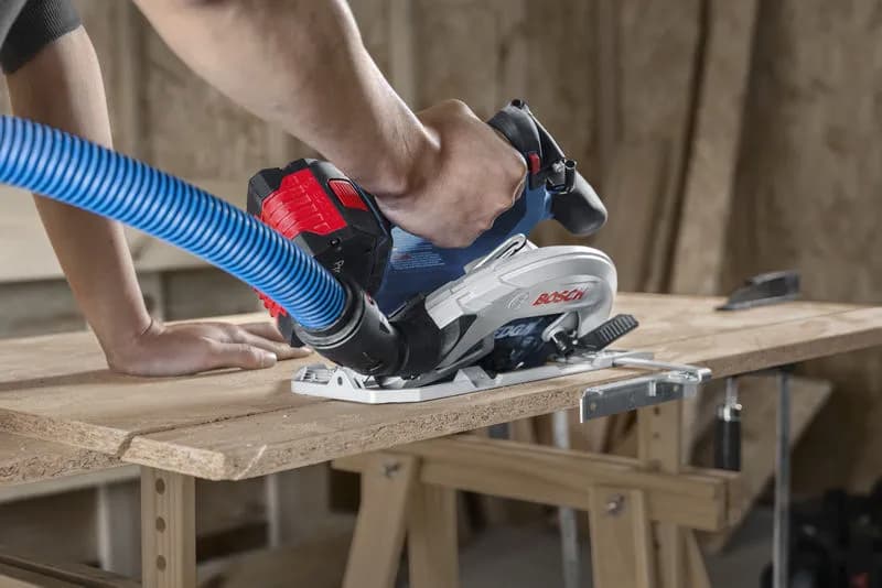 Máy cưa đĩa dùng Pin Bosch GKS 18V-68-2 sử dụng lưỡi cưa 184 mm