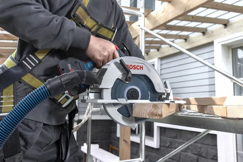 Bosch GKS 18V-68-2 có cách sử dụng đơn giản