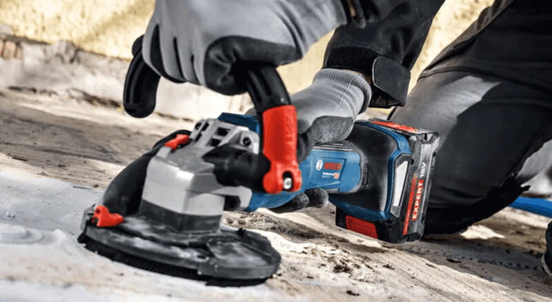 Bosch GBR 18V-15 S Solo hoạt động pin 18V kết hợp động cơ không chổi than