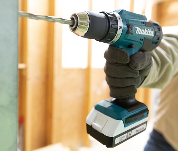 Máy khoan 2 chế độ dùng pin chất lượng, dễ sử dụng