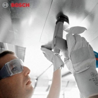 Máy cắt kim loại đa năng Bosch GSC 2.8