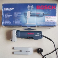 Máy cắt xốp Bosch GSG 300